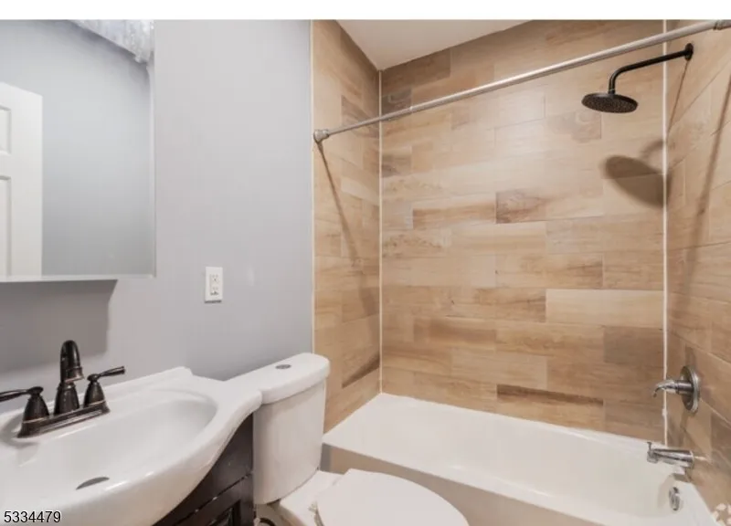 1 Bedroom at 50 Essex St #2, Paterson NJ — photo 3