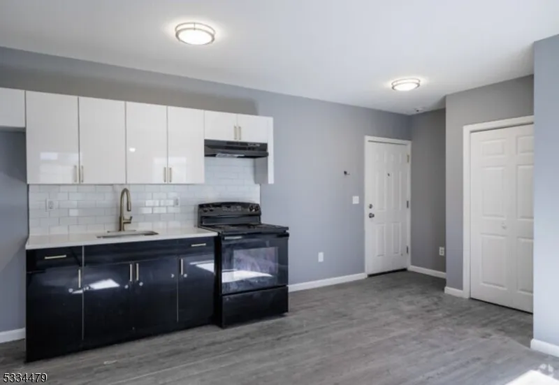1 Bedroom at 50 Essex St #2, Paterson NJ — photo 2