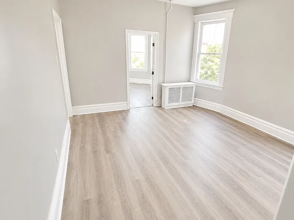 3 Bedrooms at 49 Norwood Street #3, Newark NJ — photo 3
