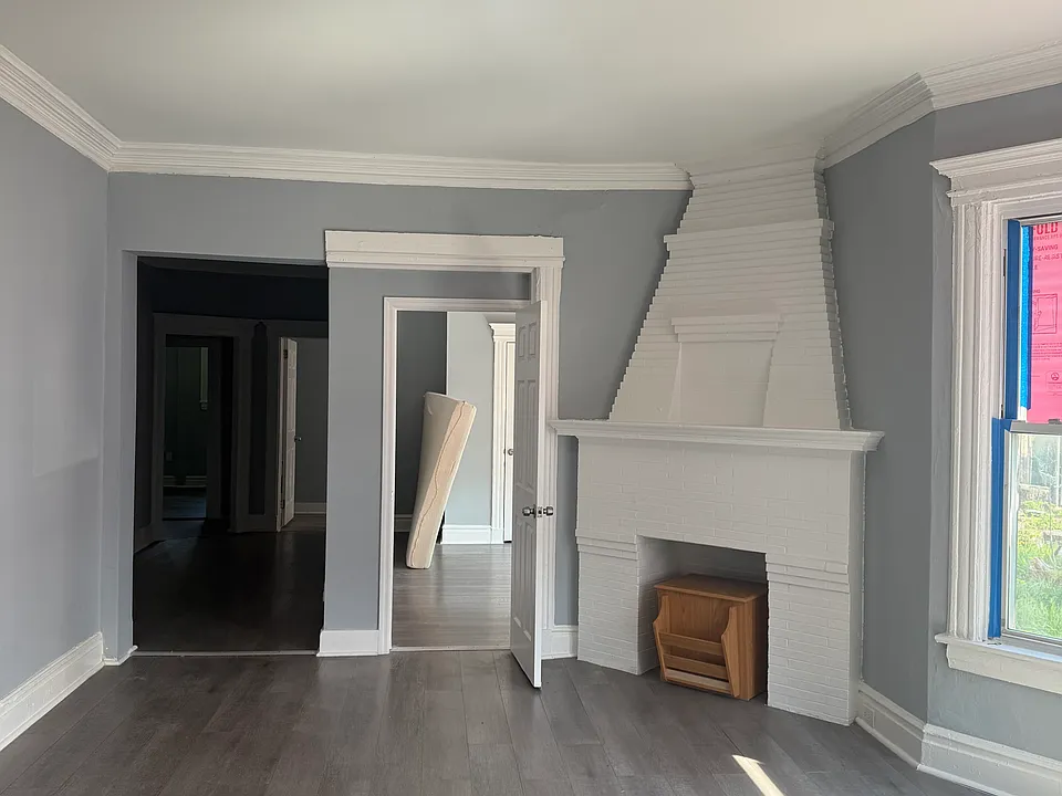 4 Bedrooms at 74 Baldwin Ave #1R, Newark NJ — photo 3