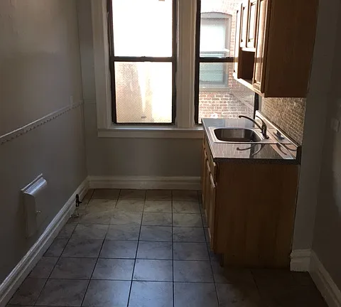 2 Bedrooms at 372 Park Ave #41, East Orange NJ — photo 4