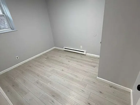 3 Bedrooms at 32 Dayton St #G1, Newark NJ — photo 4