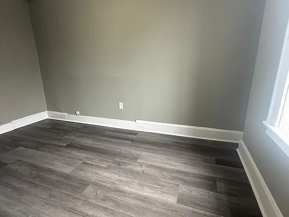 3 Bedrooms at 1003 S Orange Ave #205, Newark NJ — photo 2