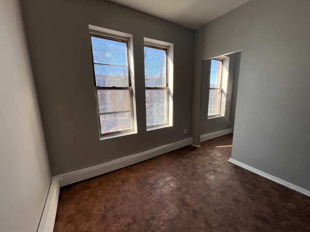 1 Bedroom at 36 S 12th #2, Newark NJ — photo 4