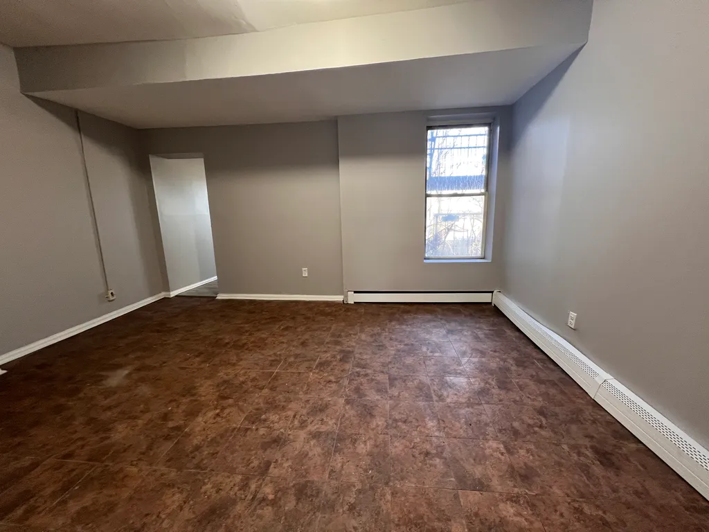 1 Bedroom at 36 S 12th #2, Newark NJ — photo 5