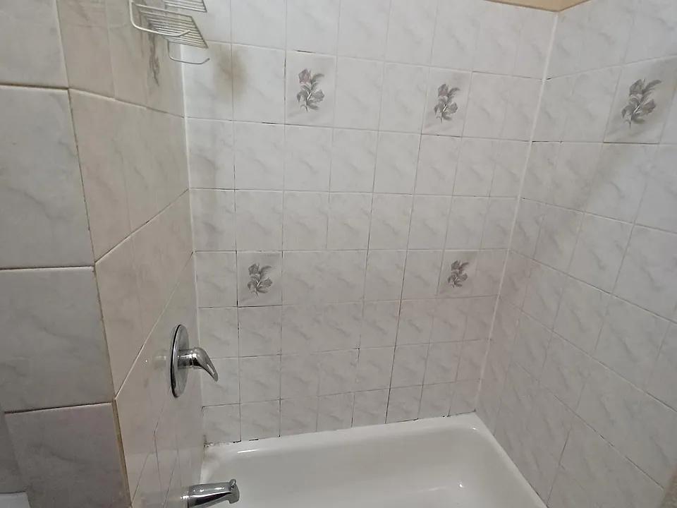 1 Bedroom at 308 Broadway #1, Paterson NJ — photo 4