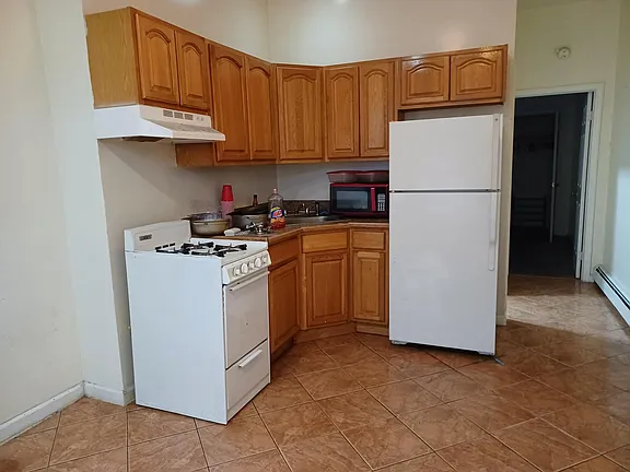 1 Bedroom at 308 Broadway #1, Paterson NJ — photo 1