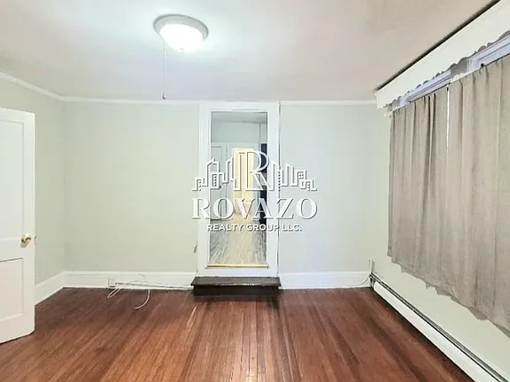 2 Bedrooms at 110-112 E Parkway #3L, Irvington NJ — photo 4
